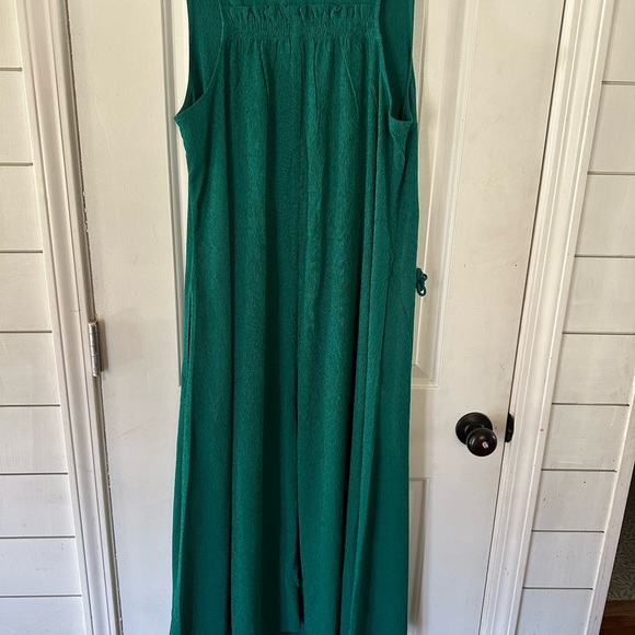 Athleta Echo Dress Sleeveless Midi Dress Emerald Green Textured Ruched Medium - Picture 4 of 4